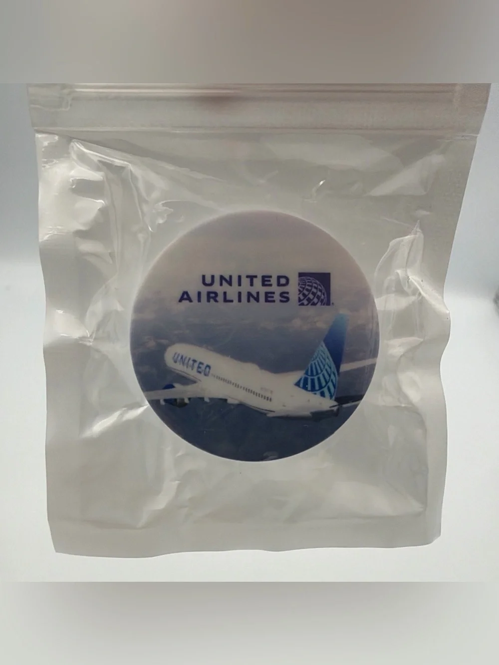 United Airlines Airplane Phone Grip 3M Adhesive Round - New